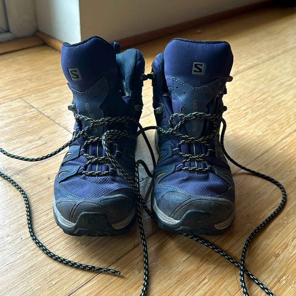 Salomon Women's Lace Up Boots - Navy and Black